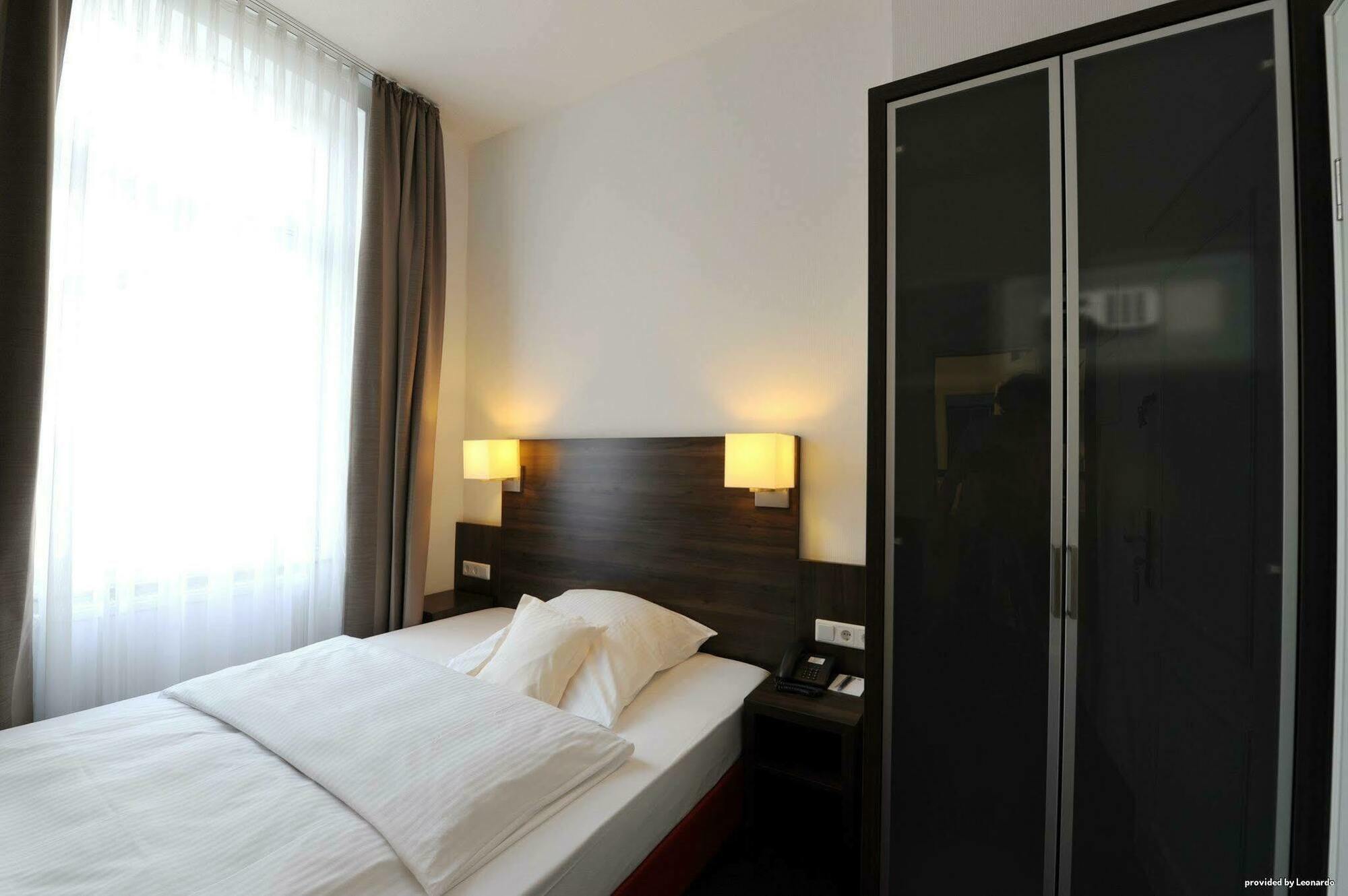 Best Western Hotel Kaiserhof Bonn Zewnętrze zdjęcie